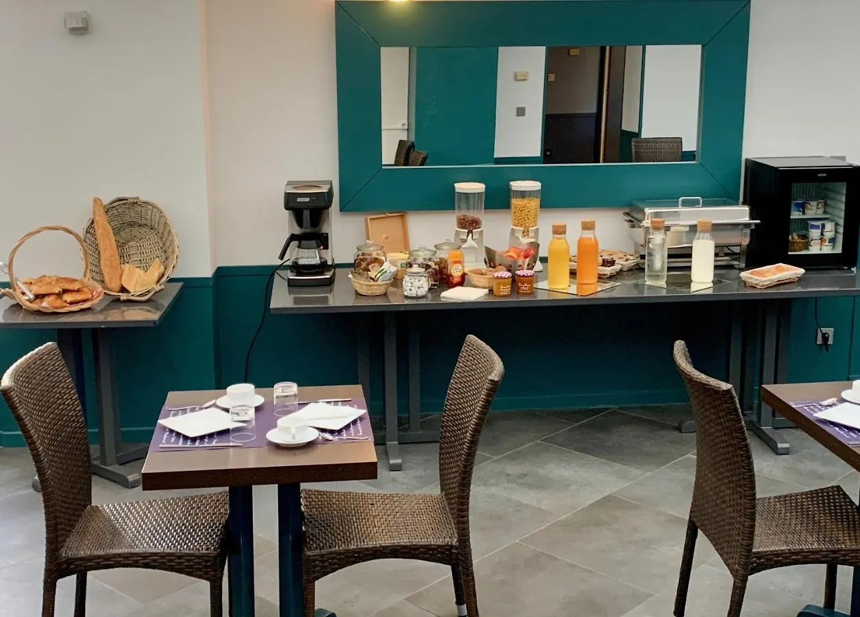 Hotel De Flore Saint-Raphael   Saint-Raphael (Var)